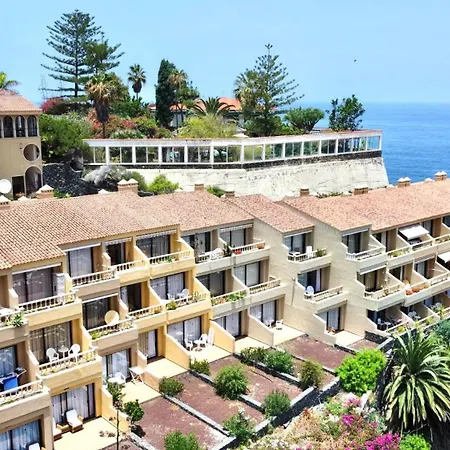 Con Gran Terraza Y Piscina Climatizada *