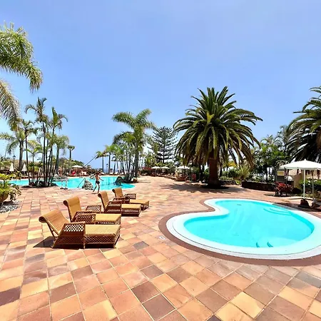 Con Gran Terraza Y Piscina Climatizada * Los Realejos