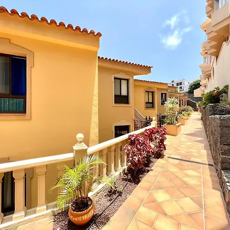 Apartment Con Gran Terraza Y Piscina Climatizada