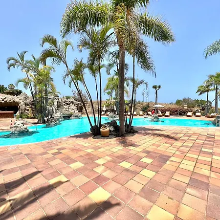 Con Gran Terraza Y Piscina Climatizada Apartment Los Realejos