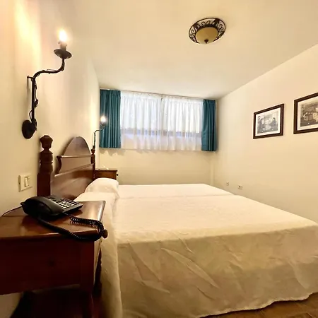 Con Gran Terraza Y Piscina Climatizada Apartment